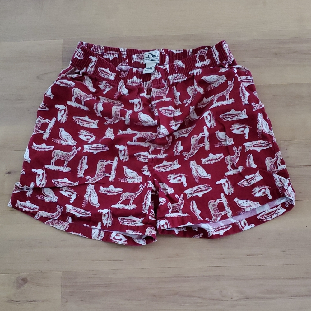 L.L. Bean Red and White Patterned Men's Shorts